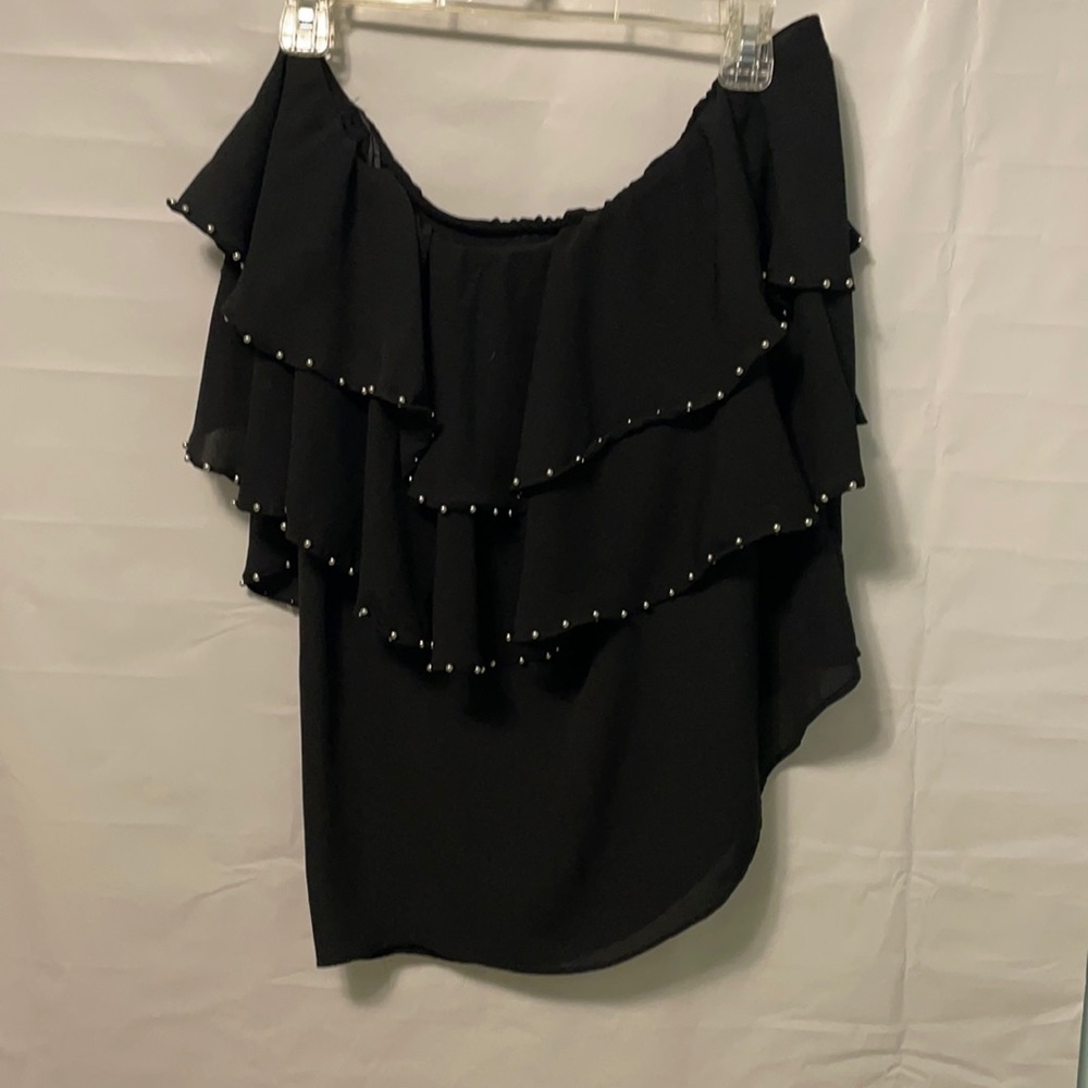 Off the shoulder black shirt large